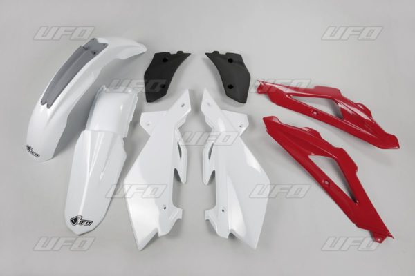 UFO Plastikkit für Husqvarna CR 125/250 OEM-COLOR